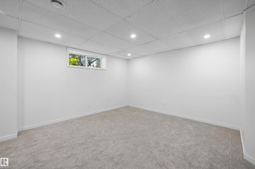 11822 47 Street Nw, Edmonton, AB 