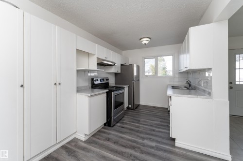 11363 22 Avenue Nw, Edmonton, AB 