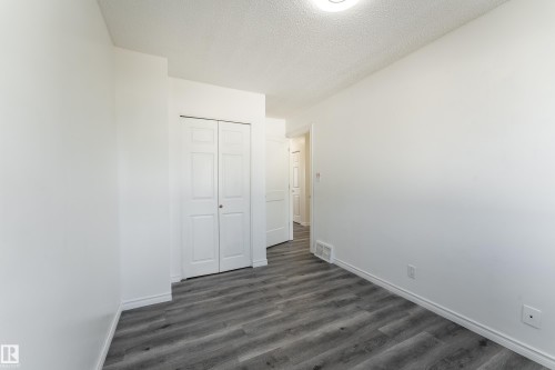 11363 22 Avenue Nw, Edmonton, AB 