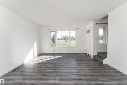 11363 22 Avenue Nw, Edmonton, AB 