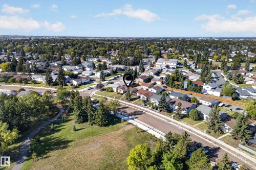 1908 62 Street Nw, Edmonton, AB 