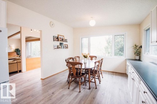 14916 94 Street Nw, Edmonton, AB 