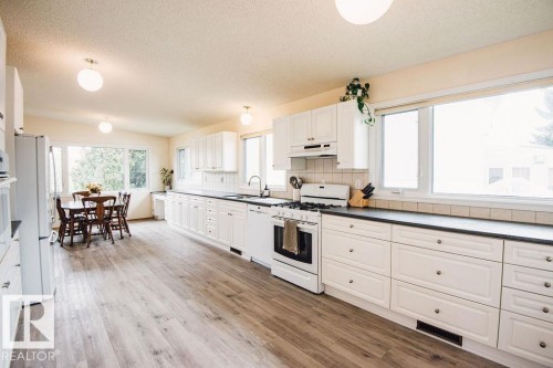 14916 94 Street Nw, Edmonton, AB 