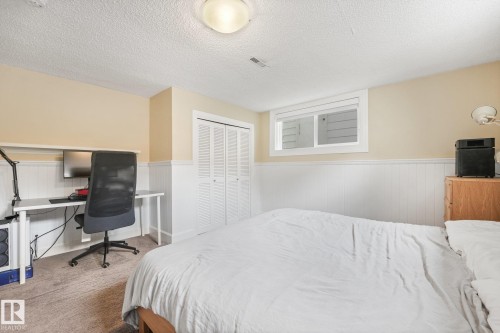 14128 98 Avenue Nw, Edmonton, AB - Indoor Photo Showing Bedroom
