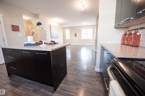 #65 8315 180 Av Nw, Edmonton, AB 
