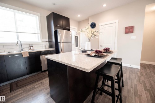#65 8315 180 Av Nw, Edmonton, AB 