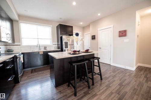 #65 8315 180 Av Nw, Edmonton, AB 