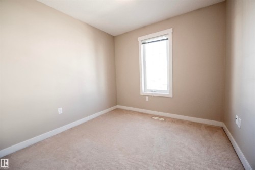 #65 8315 180 Av Nw, Edmonton, AB 