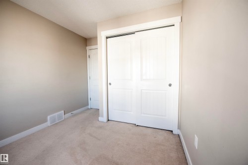 #65 8315 180 Av Nw, Edmonton, AB 