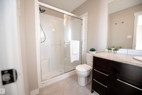 #65 8315 180 Av Nw, Edmonton, AB 