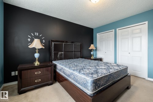 5907 203 Street Nw, Edmonton, AB 