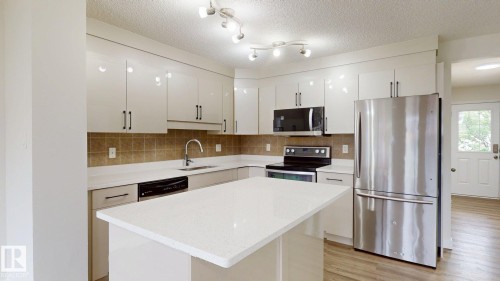 1150 37B Avenue Nw, Edmonton, AB 