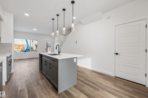 18847 29 Avenue Nw, Edmonton, AB - Indoor Photo Showing Kitchen With Upgraded Kitchen