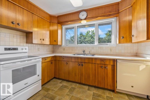 6003 95 Avenue Nw, Edmonton, AB 