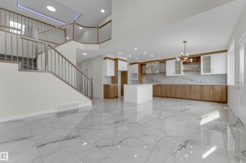 3814 39 St, Beaumont, AB 