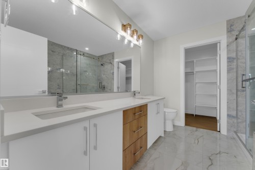 3814 39 St, Beaumont, AB 