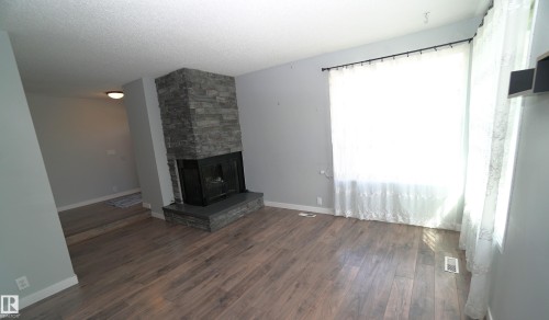 2672 89 Street Nw, Edmonton, AB 