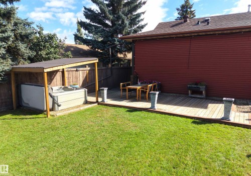 2672 89 Street Nw, Edmonton, AB 