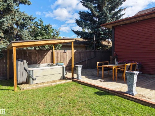 2672 89 Street Nw, Edmonton, AB 