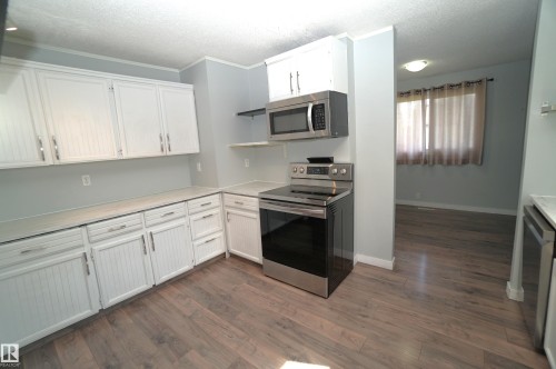 2672 89 Street Nw, Edmonton, AB 
