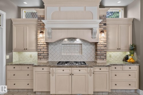 60 Kingsbury Cr, St. Albert, AB - Indoor Photo Showing Kitchen