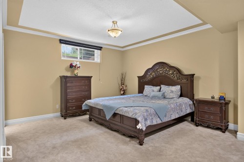 60 Kingsbury Cr, St. Albert, AB - Indoor Photo Showing Bedroom