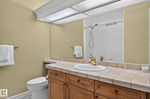 60 Kingsbury Cr, St. Albert, AB - Indoor Photo Showing Bathroom
