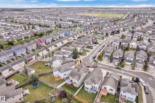 Additional content - 3230 21A Avenue Nw, Edmonton, AB 
