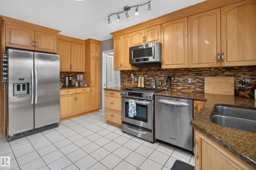 2812 35 Street Nw, Edmonton, AB 