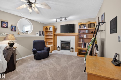 2812 35 Street Nw, Edmonton, AB 