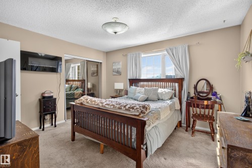 2812 35 Street Nw, Edmonton, AB 