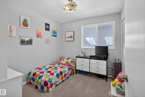 2812 35 Street Nw, Edmonton, AB 