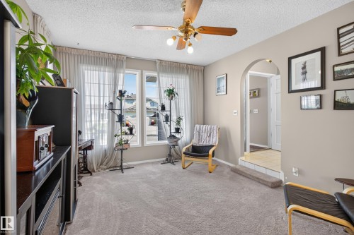 2812 35 Street Nw, Edmonton, AB 
