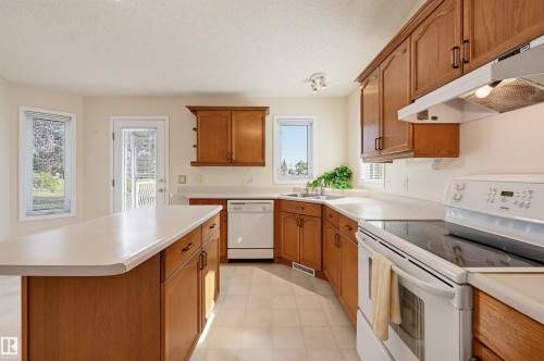13709 131 Avenue Nw, Edmonton, AB 