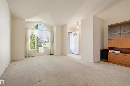 13709 131 Avenue Nw, Edmonton, AB 