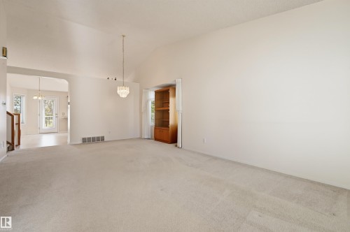 13709 131 Avenue Nw, Edmonton, AB 