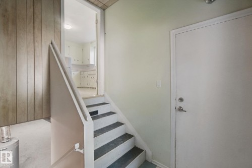 12126 57 Street Nw, Edmonton, AB 