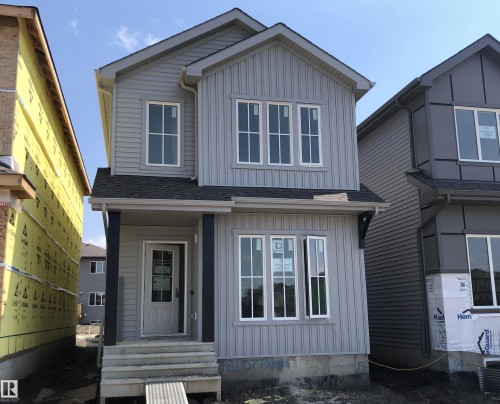 251 Elliott Wynd   Fort Saskatchewan, AB T8L 4E8