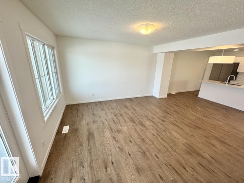 485 DESROCHERS Boulevard Southwest , Edmonton, AB T6W 5L4 5