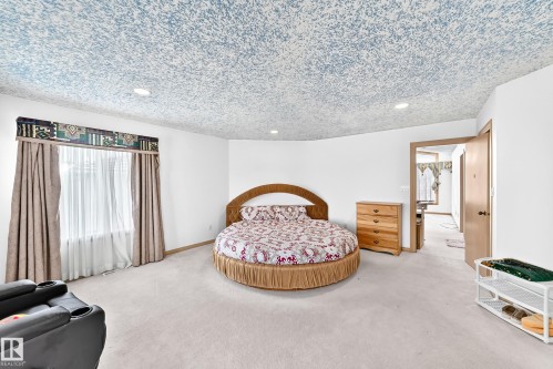 566 Butterworth Way Nw, Edmonton, AB 