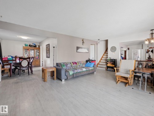 3515 51 Street Nw, Edmonton, AB 