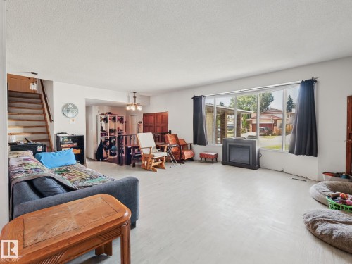 3515 51 Street Nw, Edmonton, AB 