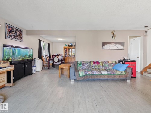 3515 51 Street Nw, Edmonton, AB 