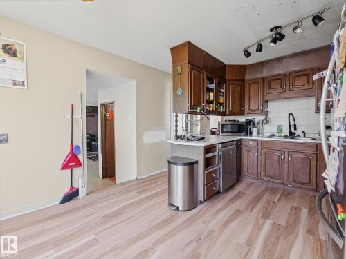 3515 51 Street Nw, Edmonton, AB 