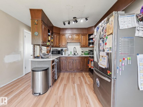 3515 51 Street Nw, Edmonton, AB 