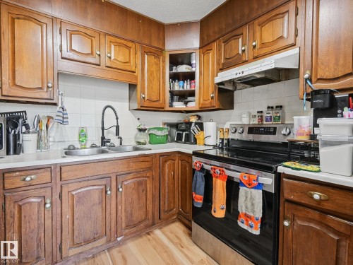 3515 51 Street Nw, Edmonton, AB 