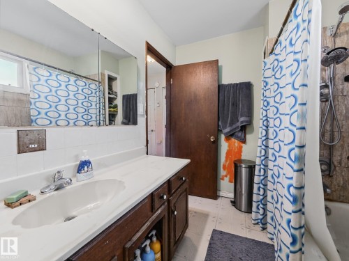 3515 51 Street Nw, Edmonton, AB 