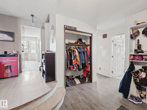 3515 51 Street Nw, Edmonton, AB 