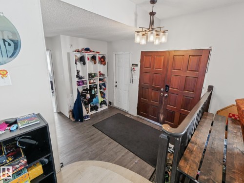 3515 51 Street Nw, Edmonton, AB 