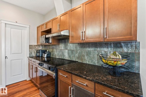 1408 27 Avenue Nw, Edmonton, AB 